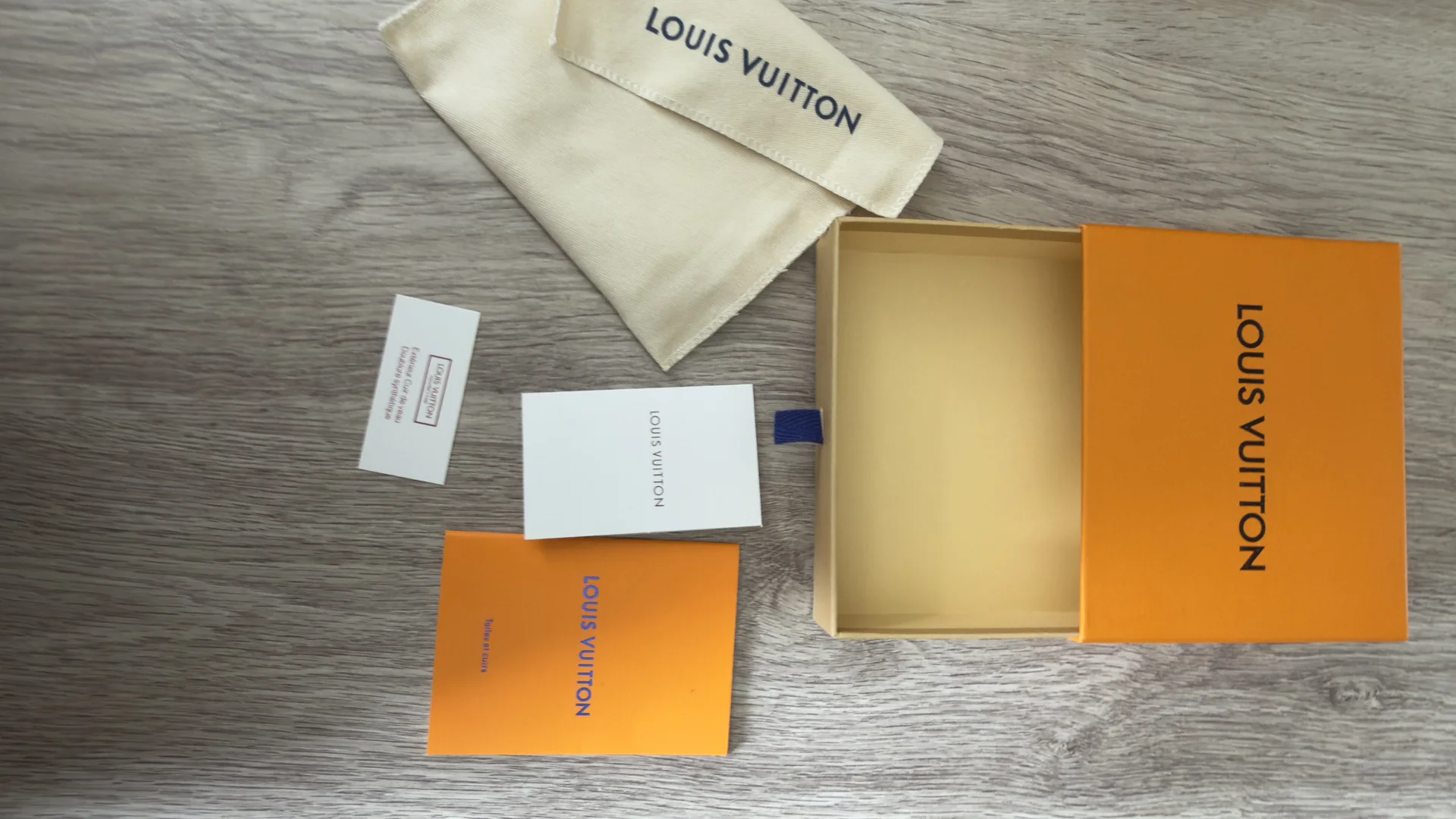 коробки Louis Vuitton - миниатюра 3