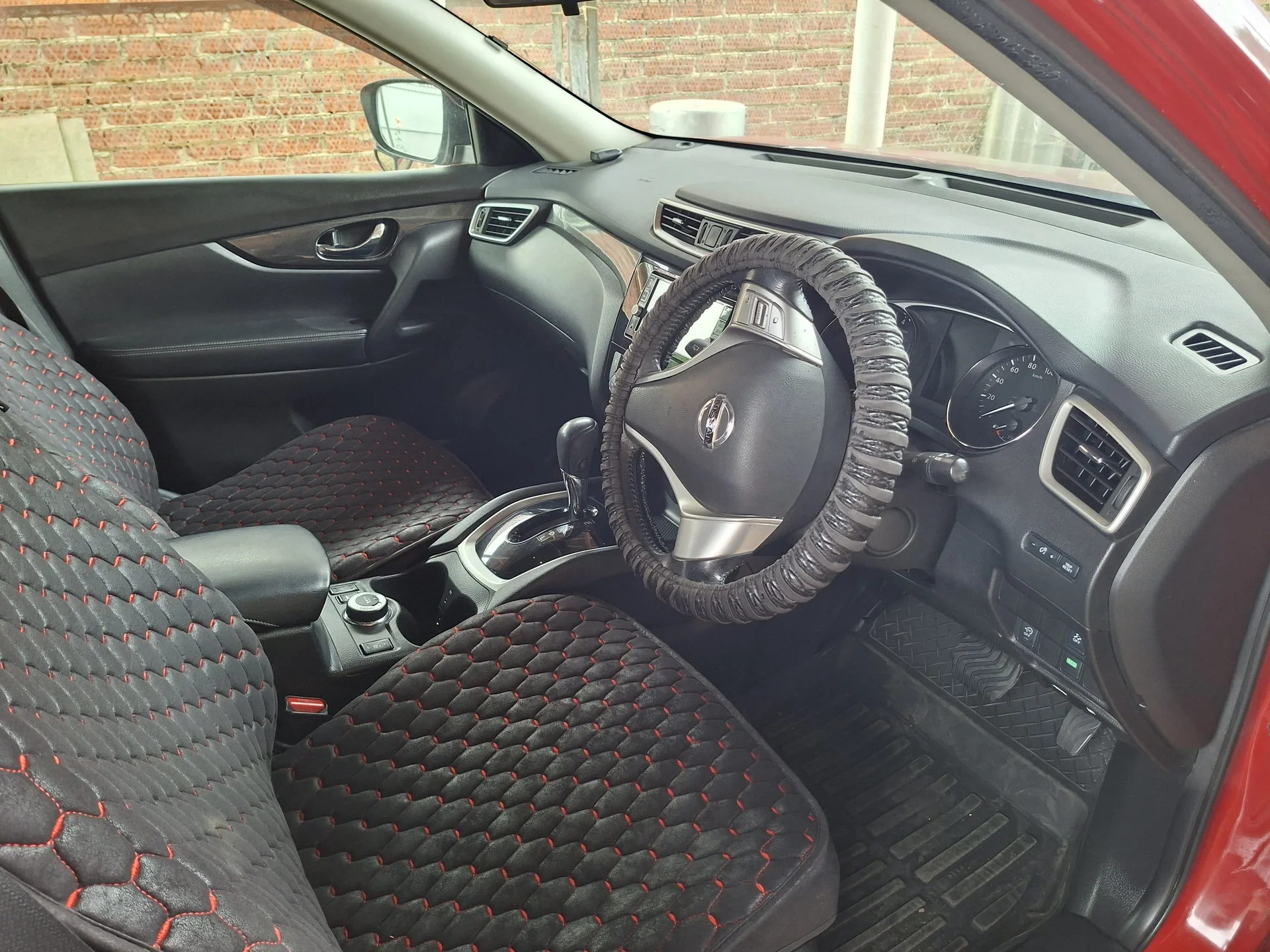 Nissan X-TRAIL 2016 - миниатюра 8