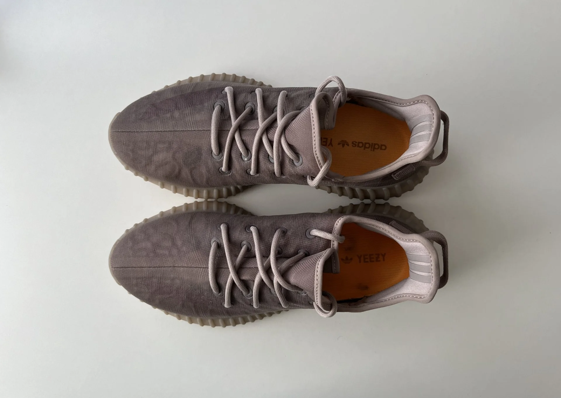 Кроссовки Adidas Yeezy Boost 350 Mono Mist - миниатюра 2