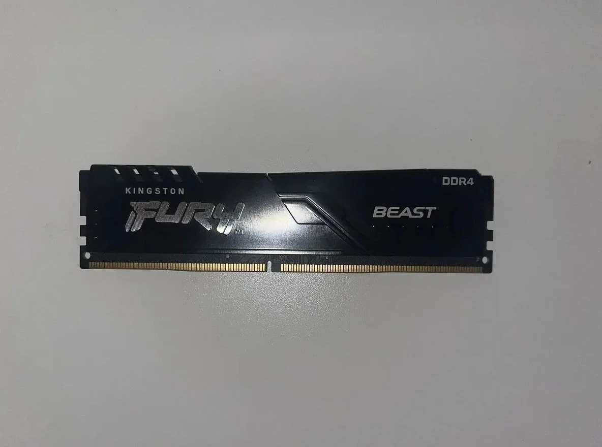 оперативная память kingston fury 16 gb - изображение 1