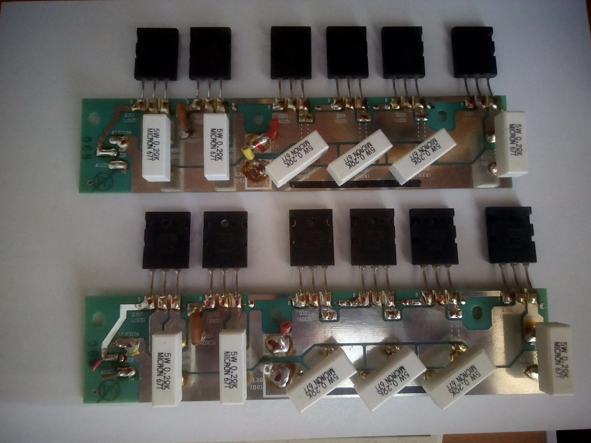 Транзисторы 2SC5200 - изображение 1