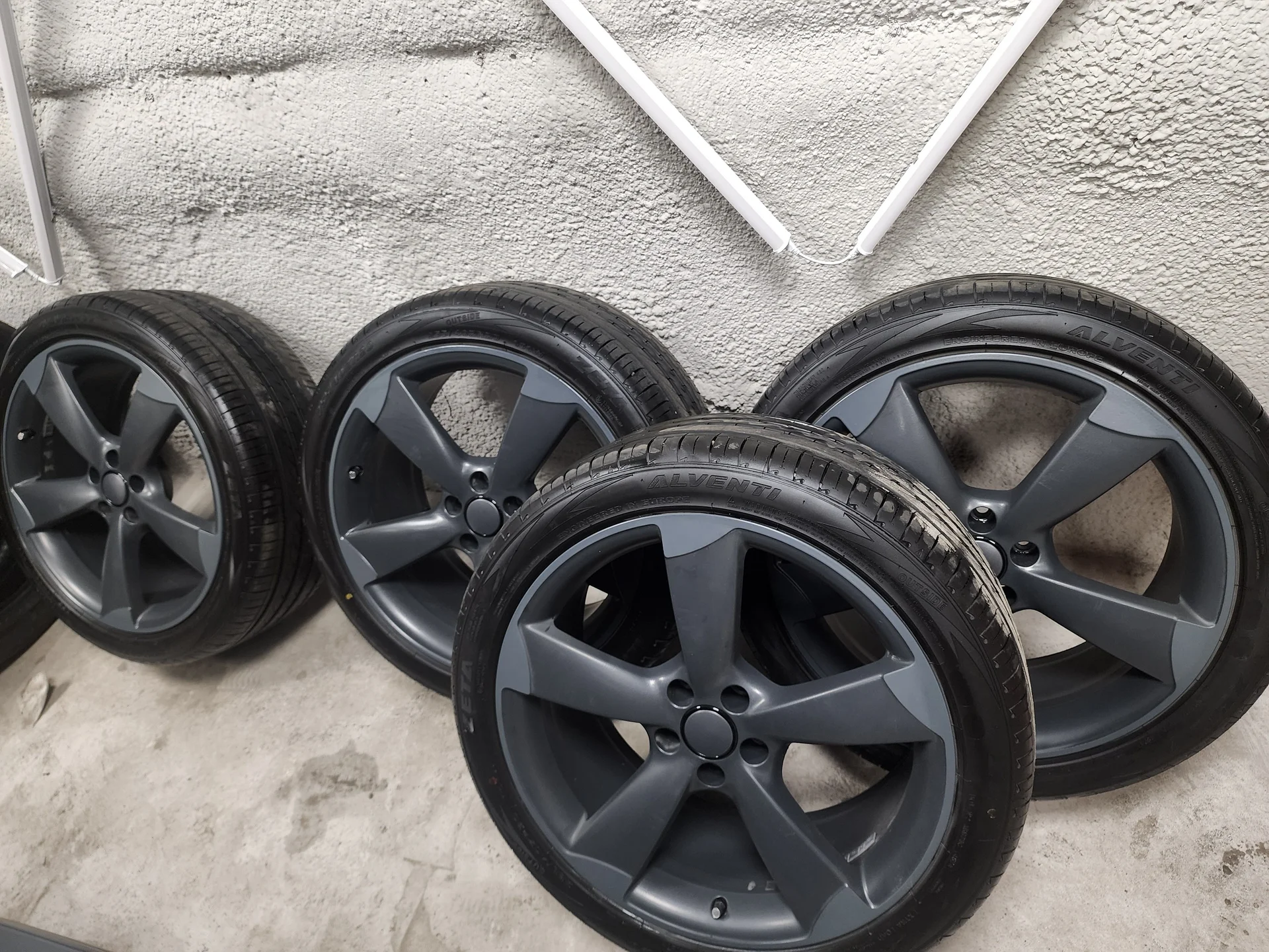 Оригинальные диски vag r20 - изображение 1