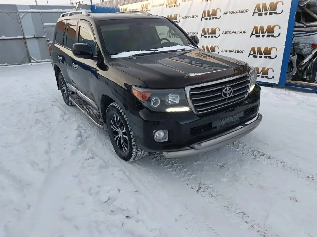 Toyota Land Cruiser 200 разбор - миниатюра 2