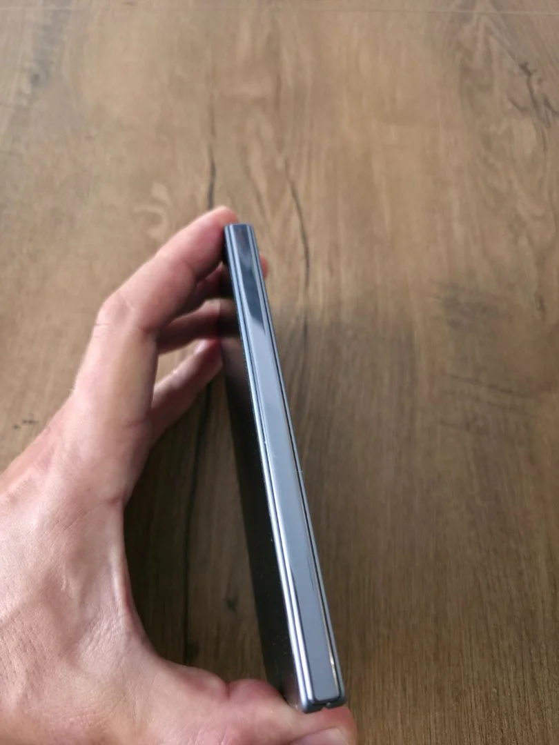 Google Pixel 10 pro fold 16/256 гб - миниатюра 8