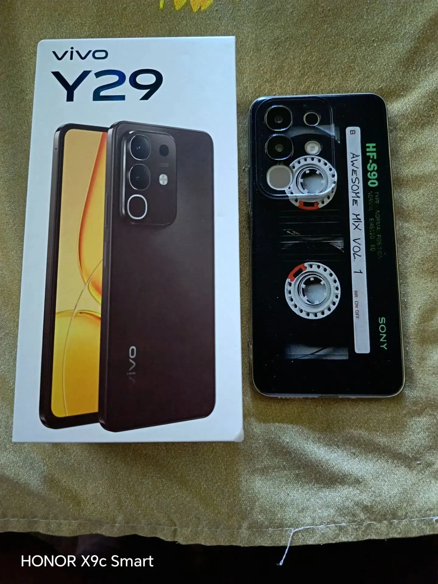 Vivo y29. 128gb - миниатюра 2