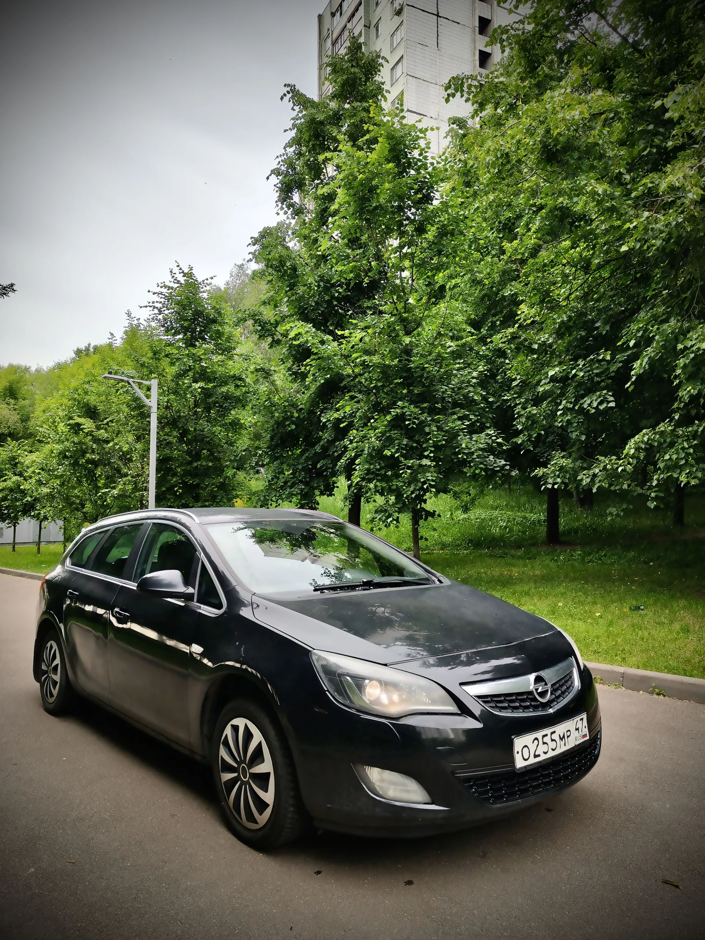 Opel Astra J Sports Touring Turbo🖤 - миниатюра 5
