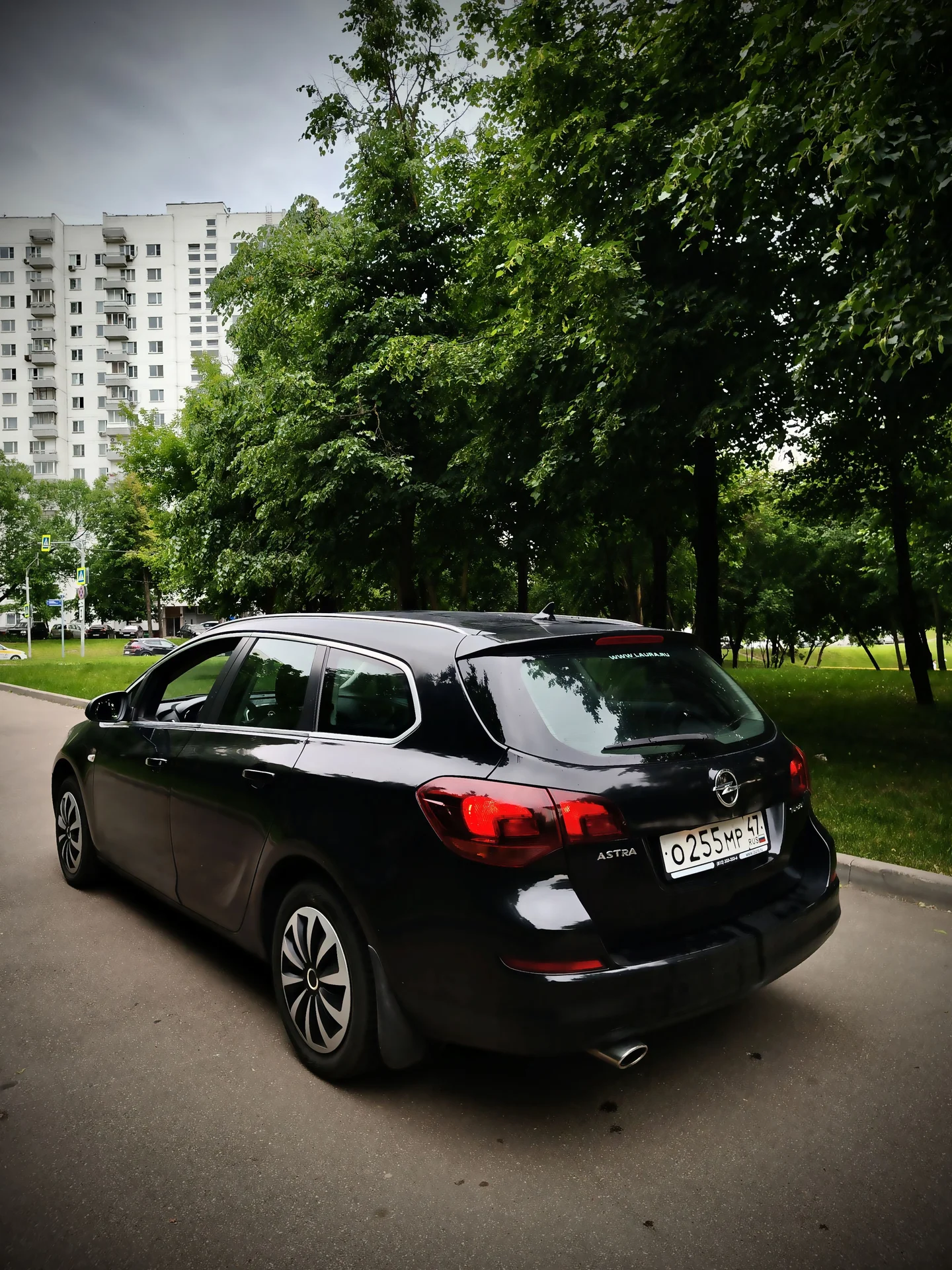 Opel Astra J Sports Touring Turbo🖤 - миниатюра 6