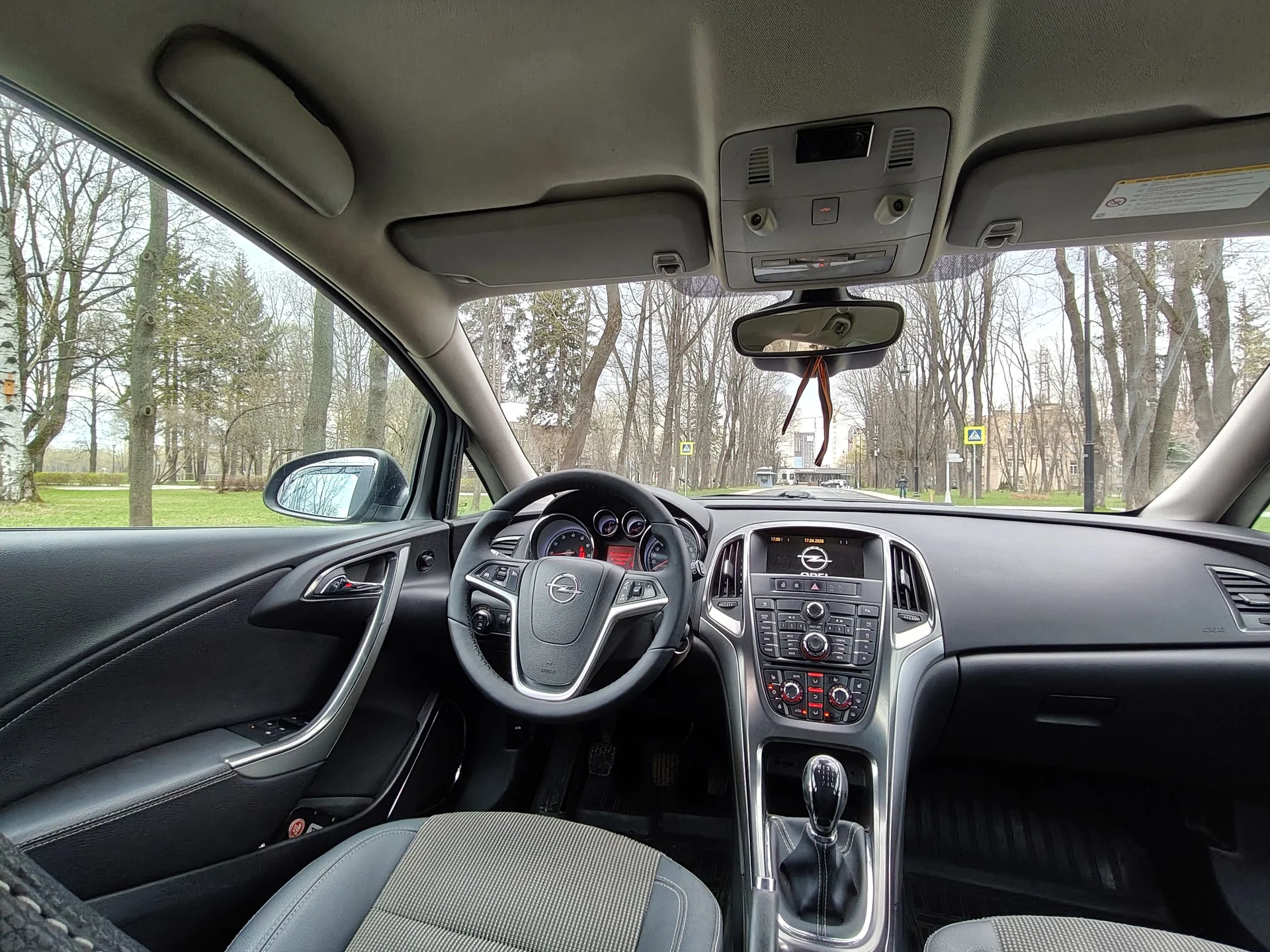 Opel Astra J Sports Touring Turbo🖤 - миниатюра 13