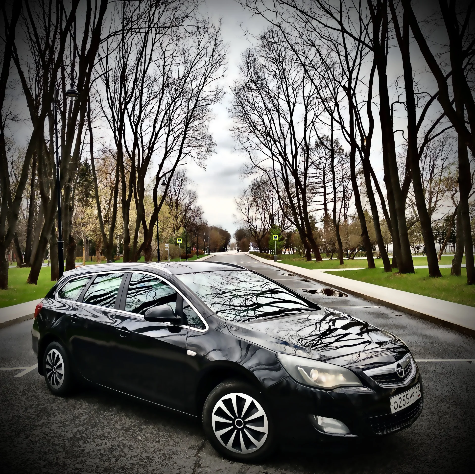 Opel Astra J Sports Touring Turbo🖤 - миниатюра 17