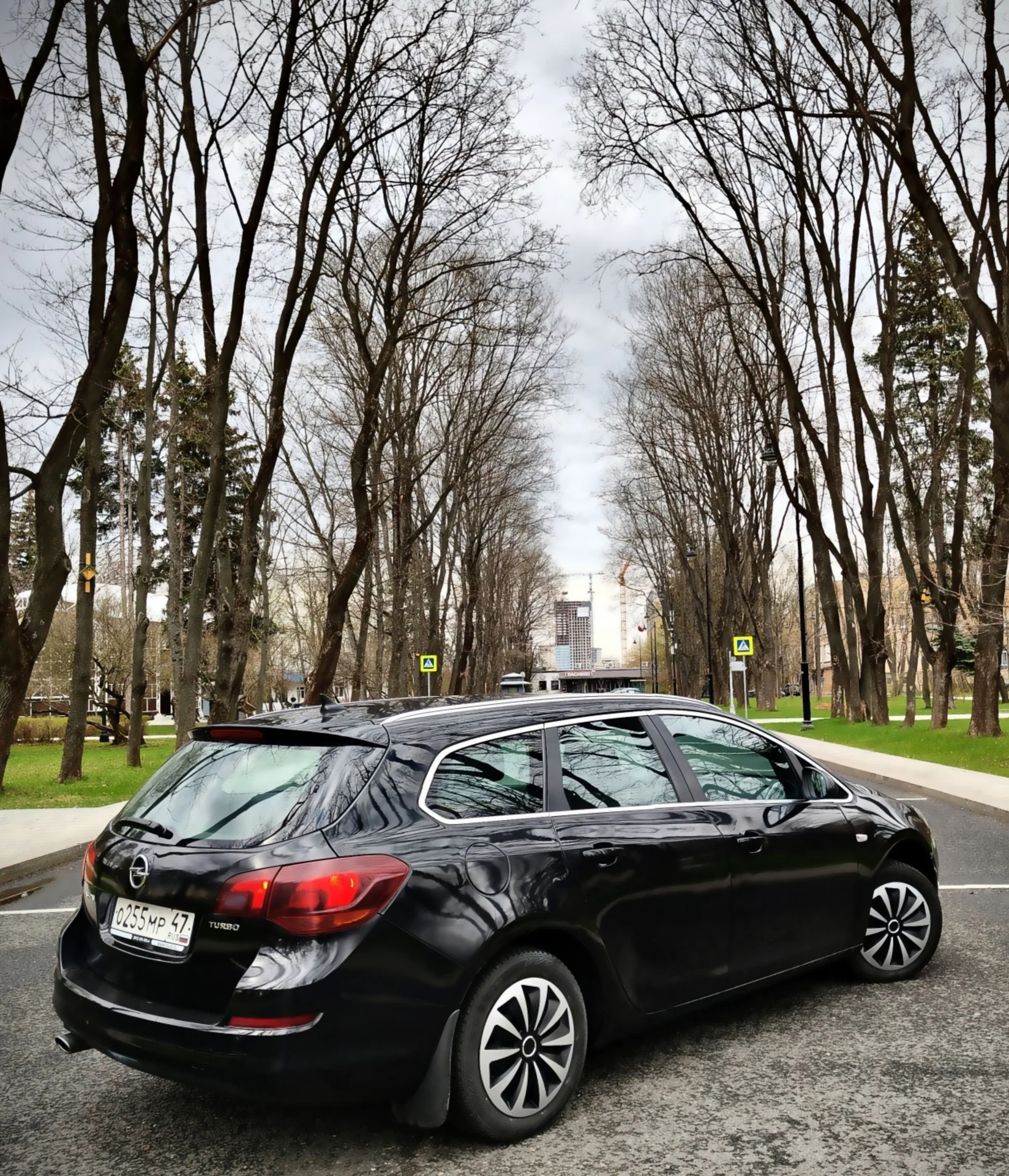 Opel Astra J Sports Touring Turbo🖤 - миниатюра 20