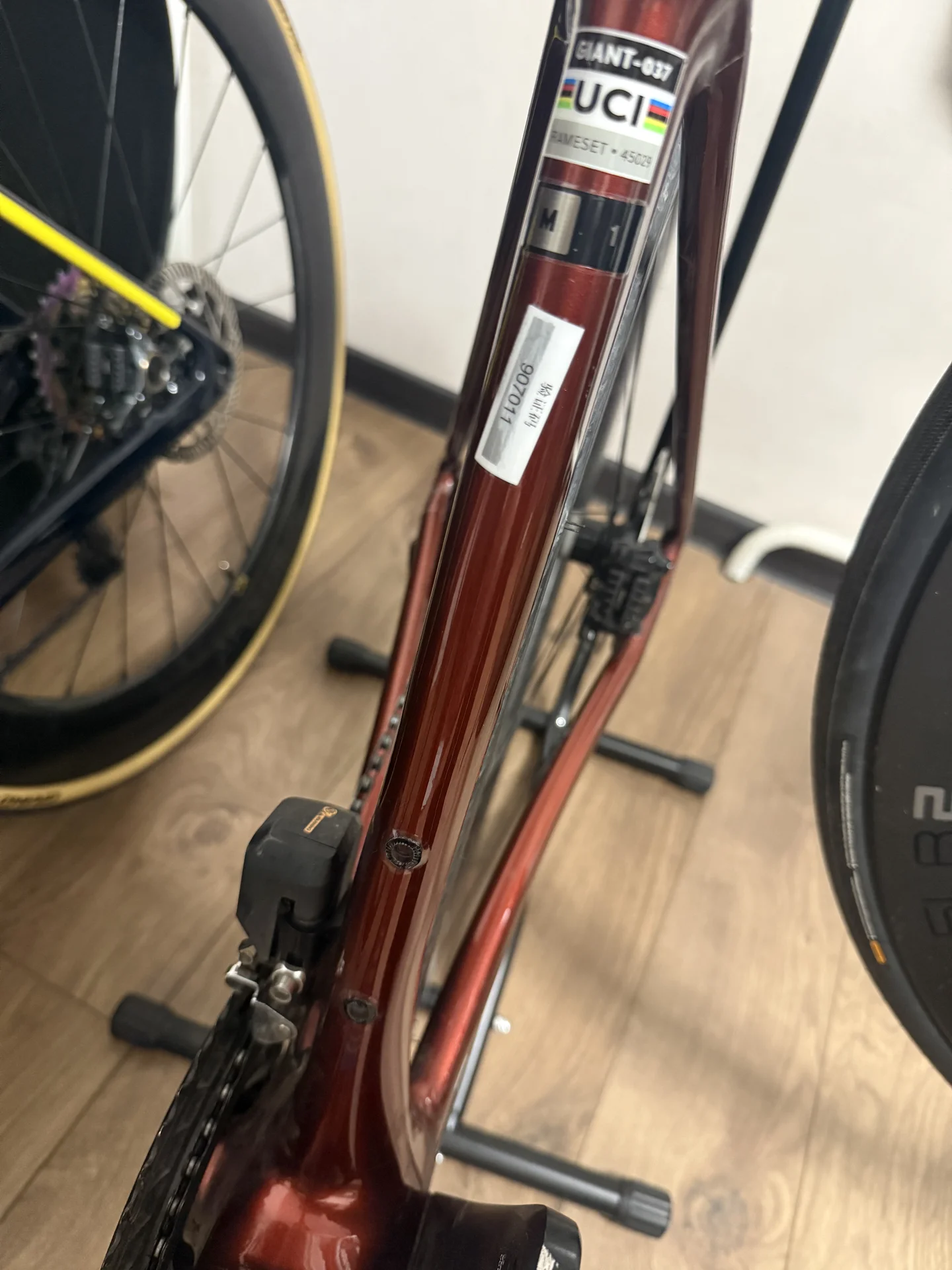 Шоссейный велосипед Giant TCR Advanced 1 - миниатюра 5