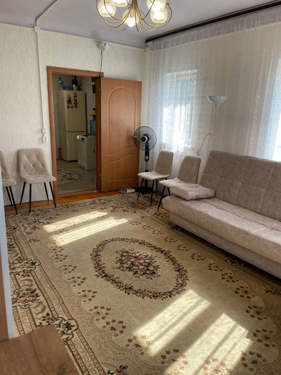 Кирпичный дом в деревне - миниатюра 29