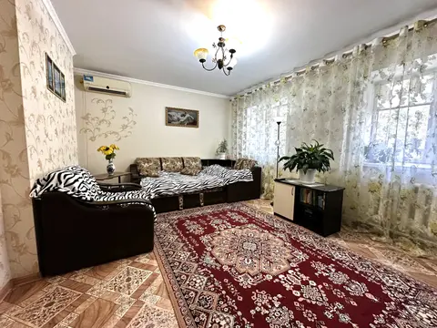 дом у пруда