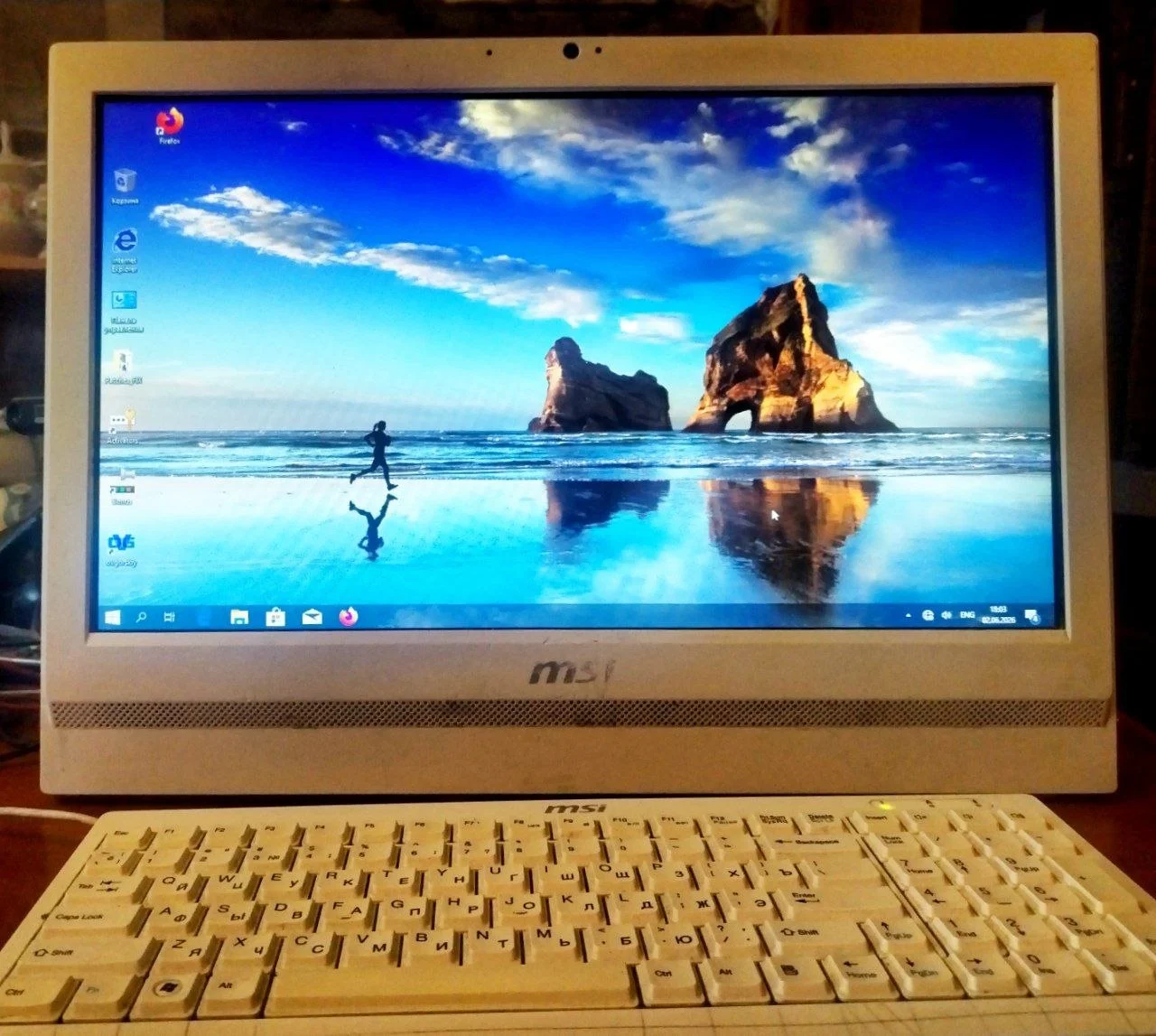 Моноблок с сенсорным экраном на Core i3/Windows 10 - изображение 1
