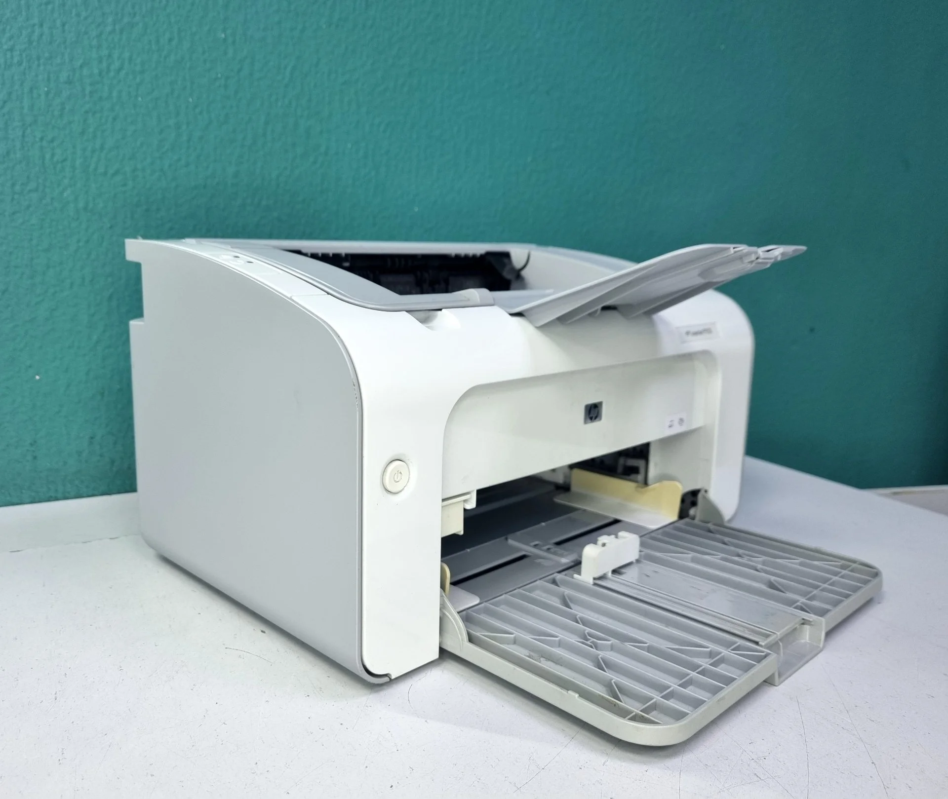 Принтер лазерный HP LaserJet p1102.Новый картридж. Бесплатная доставка по Н.Новгороду - миниатюра 2