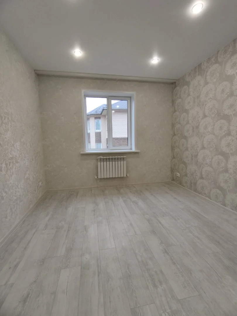 Продам коттедж по ул.Маресьева,61 с полным ремонтом - миниатюра 12