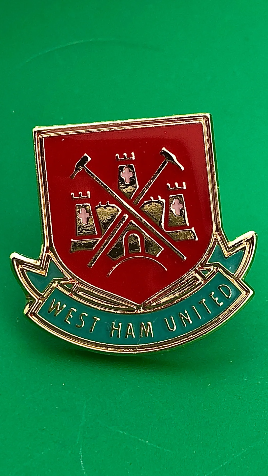 знак Футбольный клуб «Вест Хэм Юнайтед» West Ham United Football Club - изображение 1