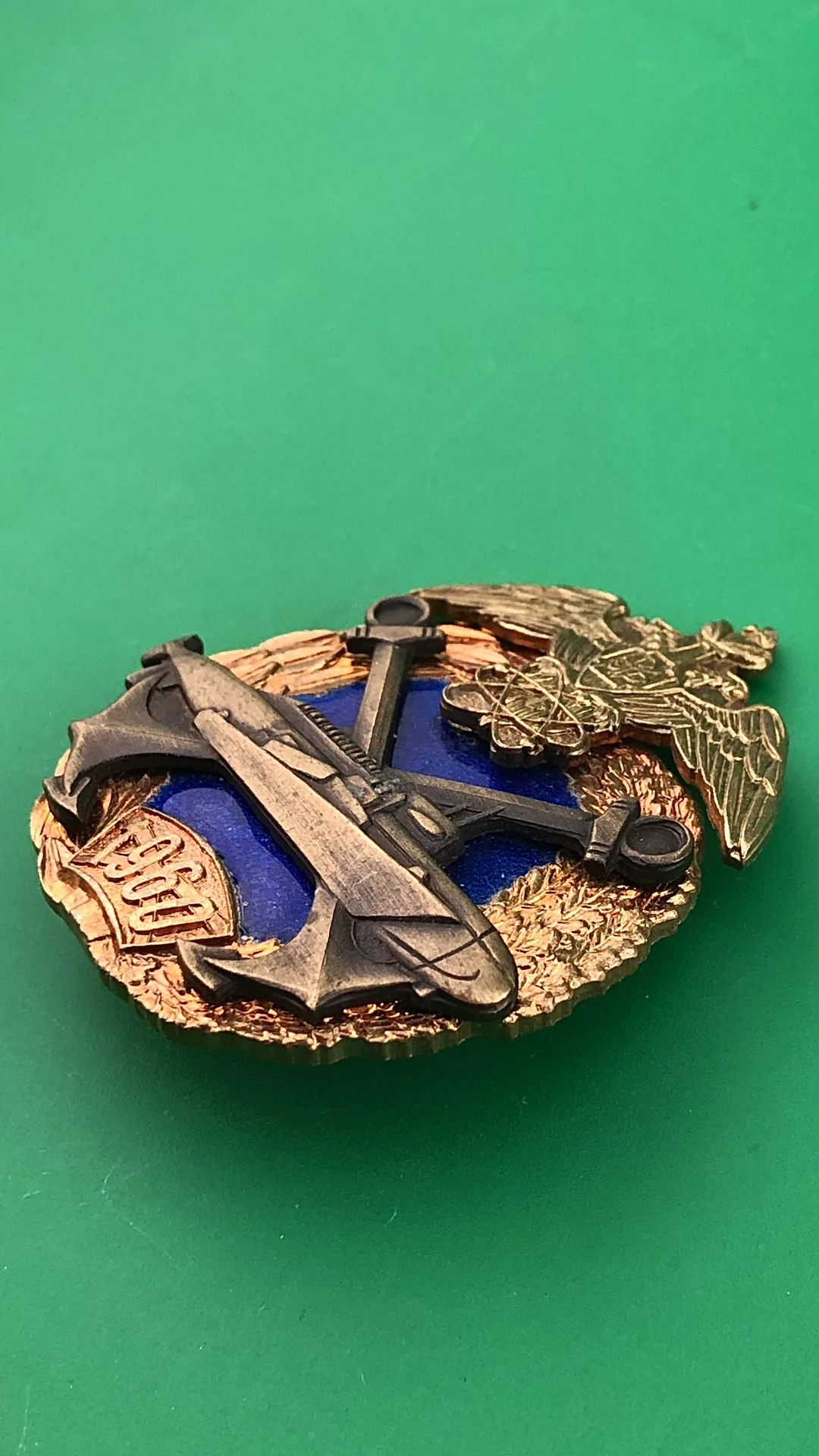 знак ВМФ ТБВ ВМБ Гаджиево 1960 - миниатюра 2