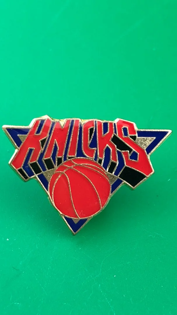 знак NBA New York Knicks (Нью-Йорк Никс)