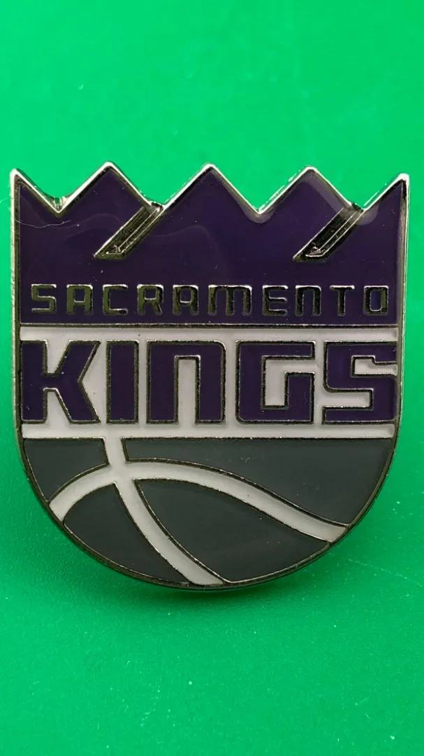 знак NBA Сакраменто Кингз англ. Sacramento Kings - изображение 1