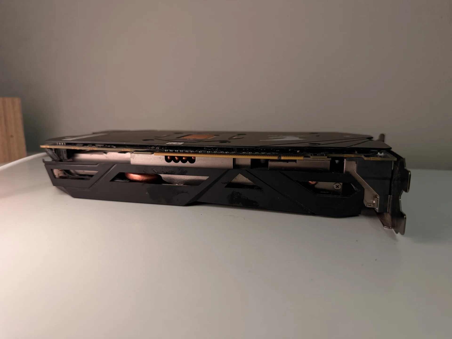 Видеокарта Gigabyte AORUS RX 580 4GB - миниатюра 4