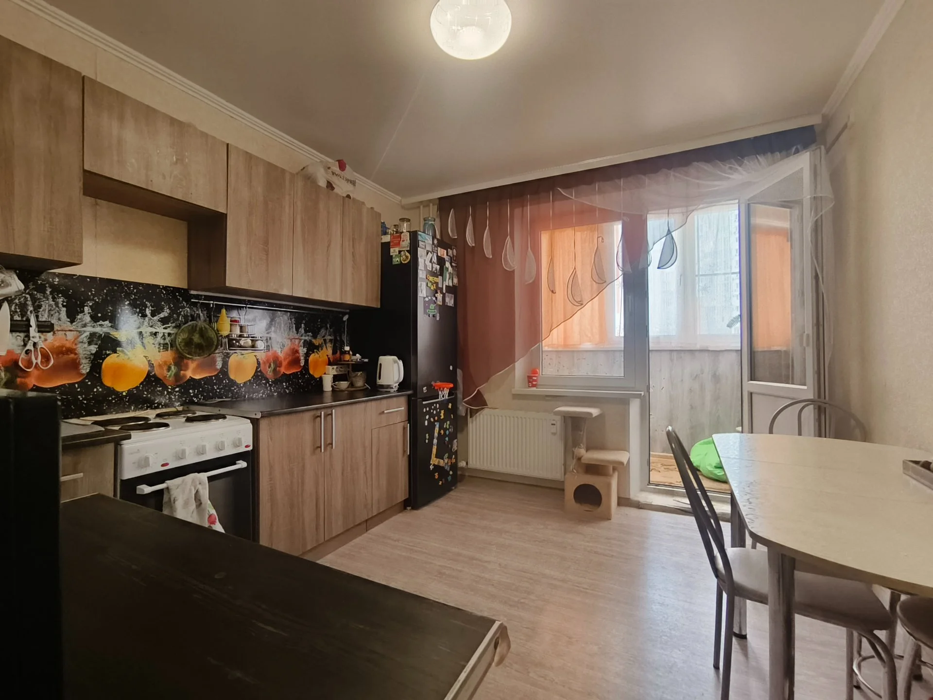 2-к. квартира в Анапе (Горгиппия), 1 эт., 2 балкона, вид на горы.