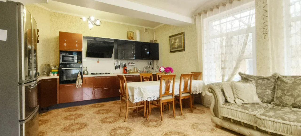 Дом в Анапе с баней и гаражом - миниатюра 185