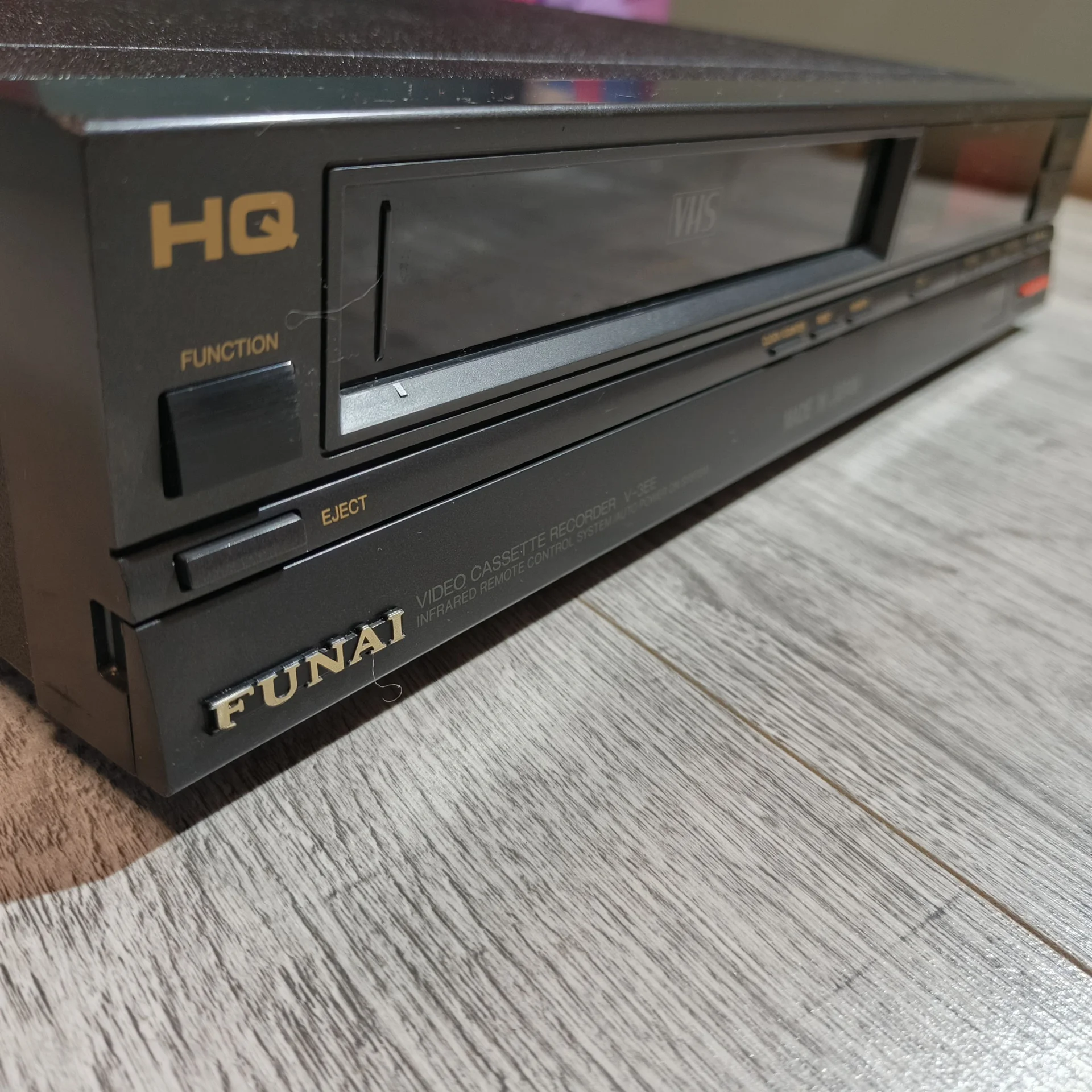 Видеопроигрыватель Funai V-3EE - изображение 1