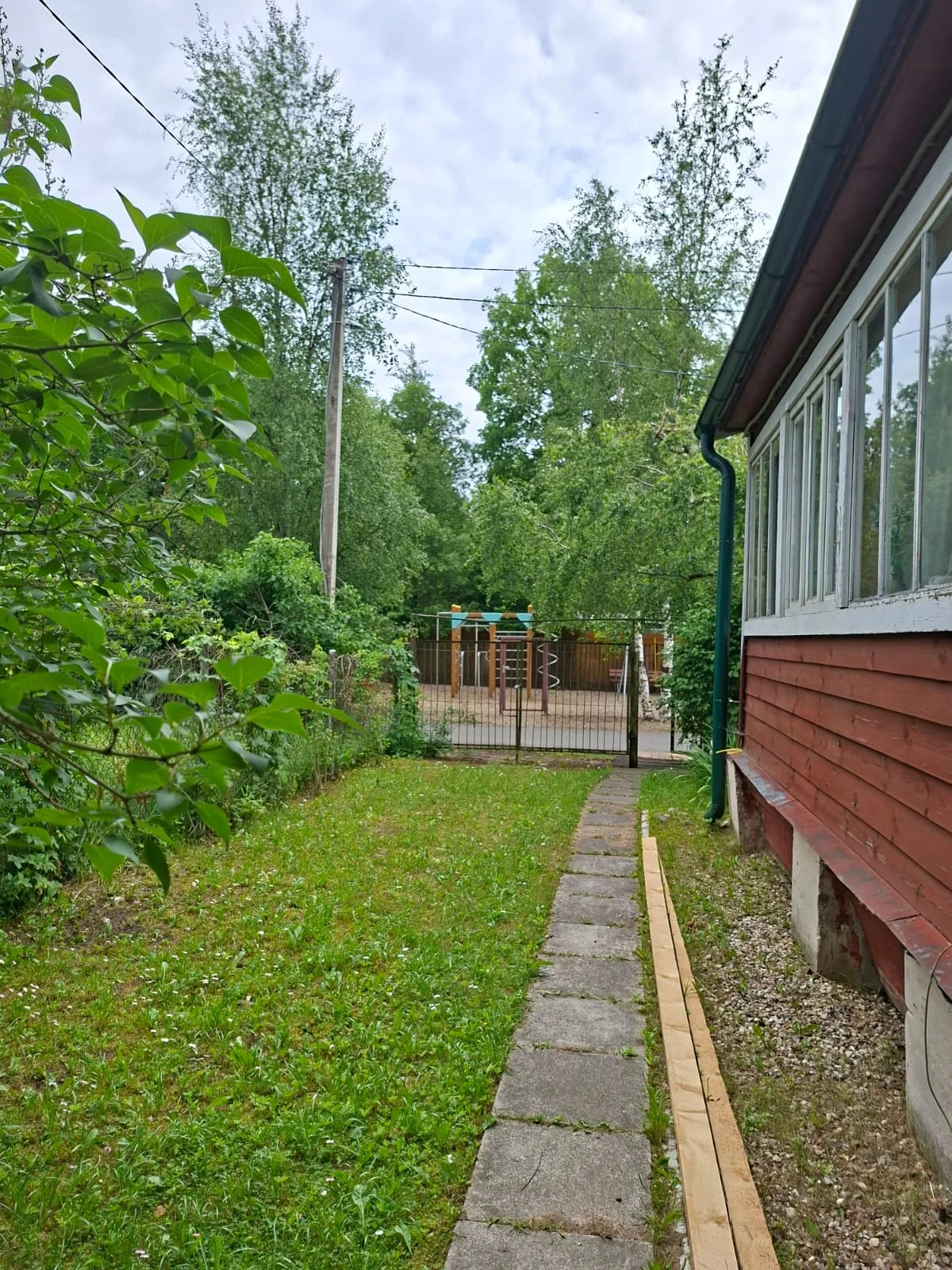 Продаются 2 дома в садовом товариществе - миниатюра 39