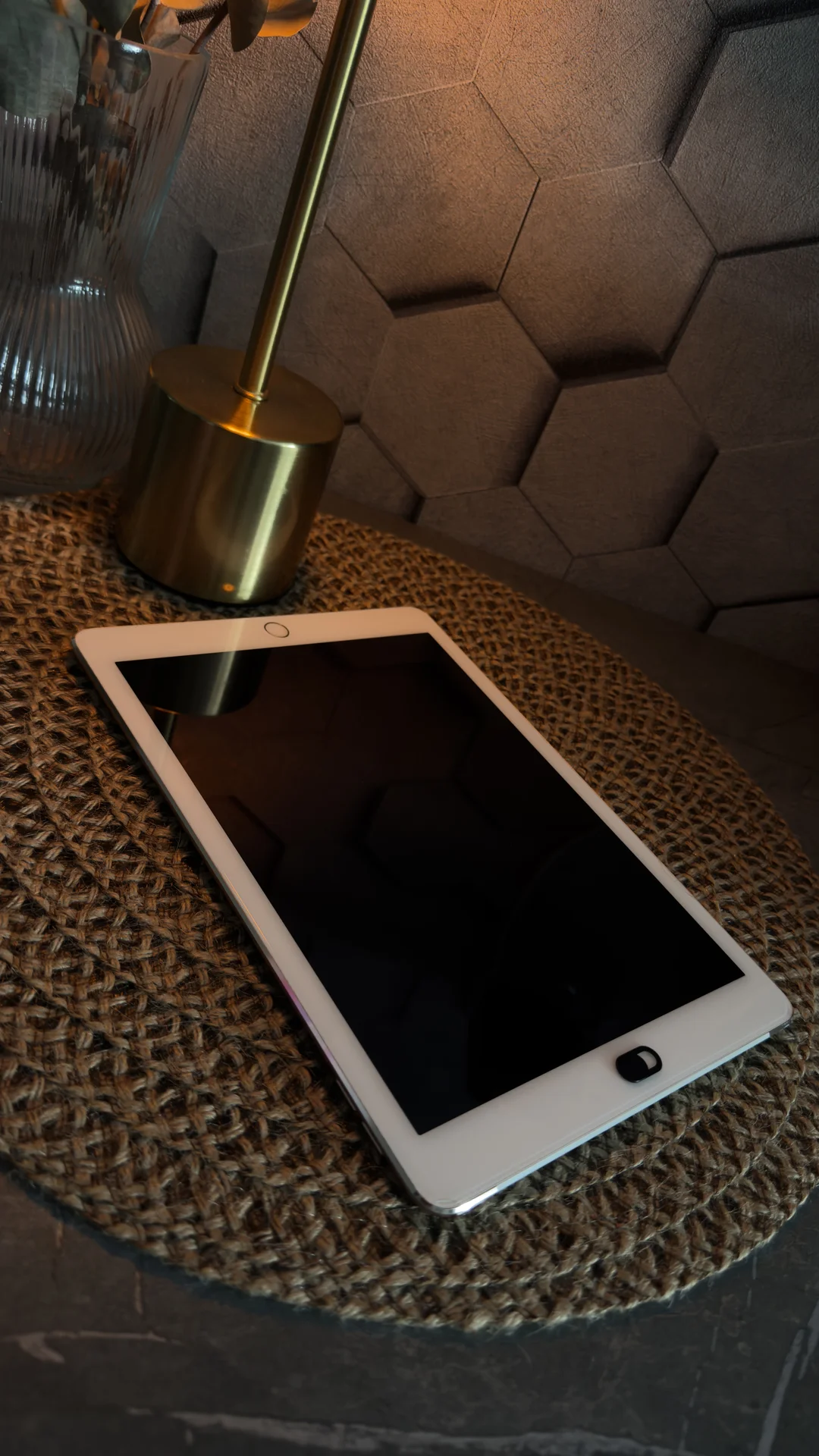 iPad air 2 64gb wifi cellular gold - миниатюра 2