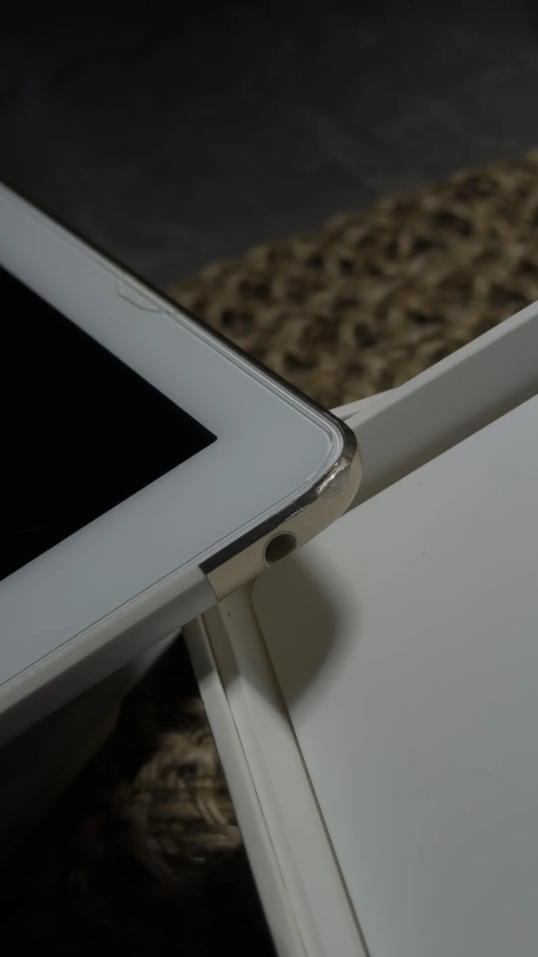 iPad air 2 64gb wifi cellular gold - миниатюра 6