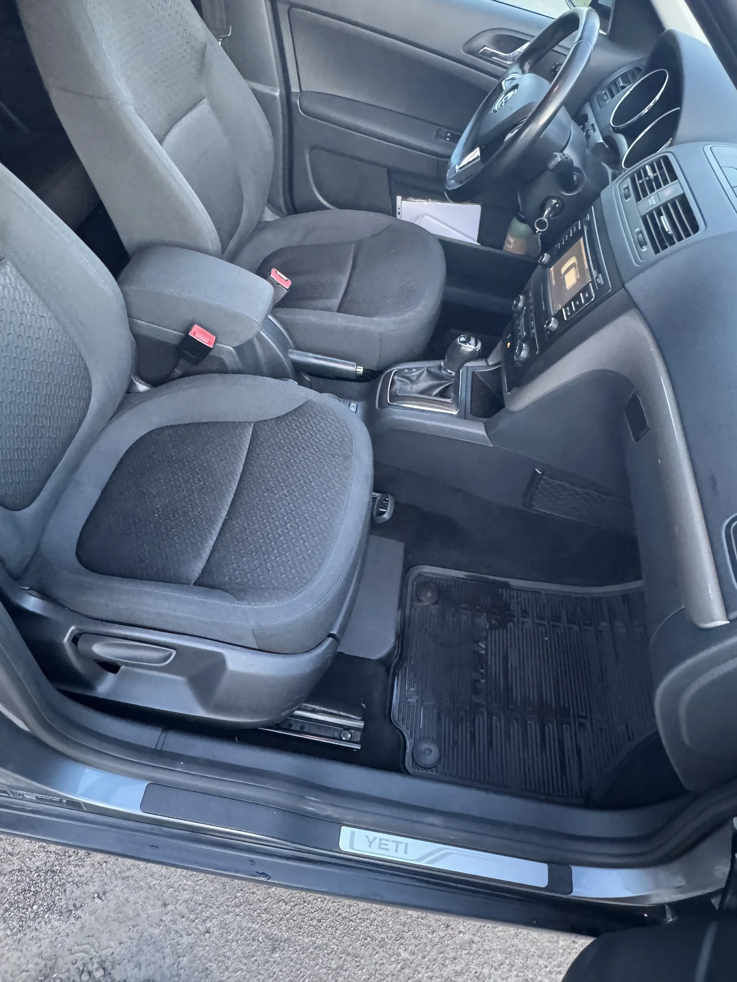 SKODA YETI 2014 год - миниатюра 6