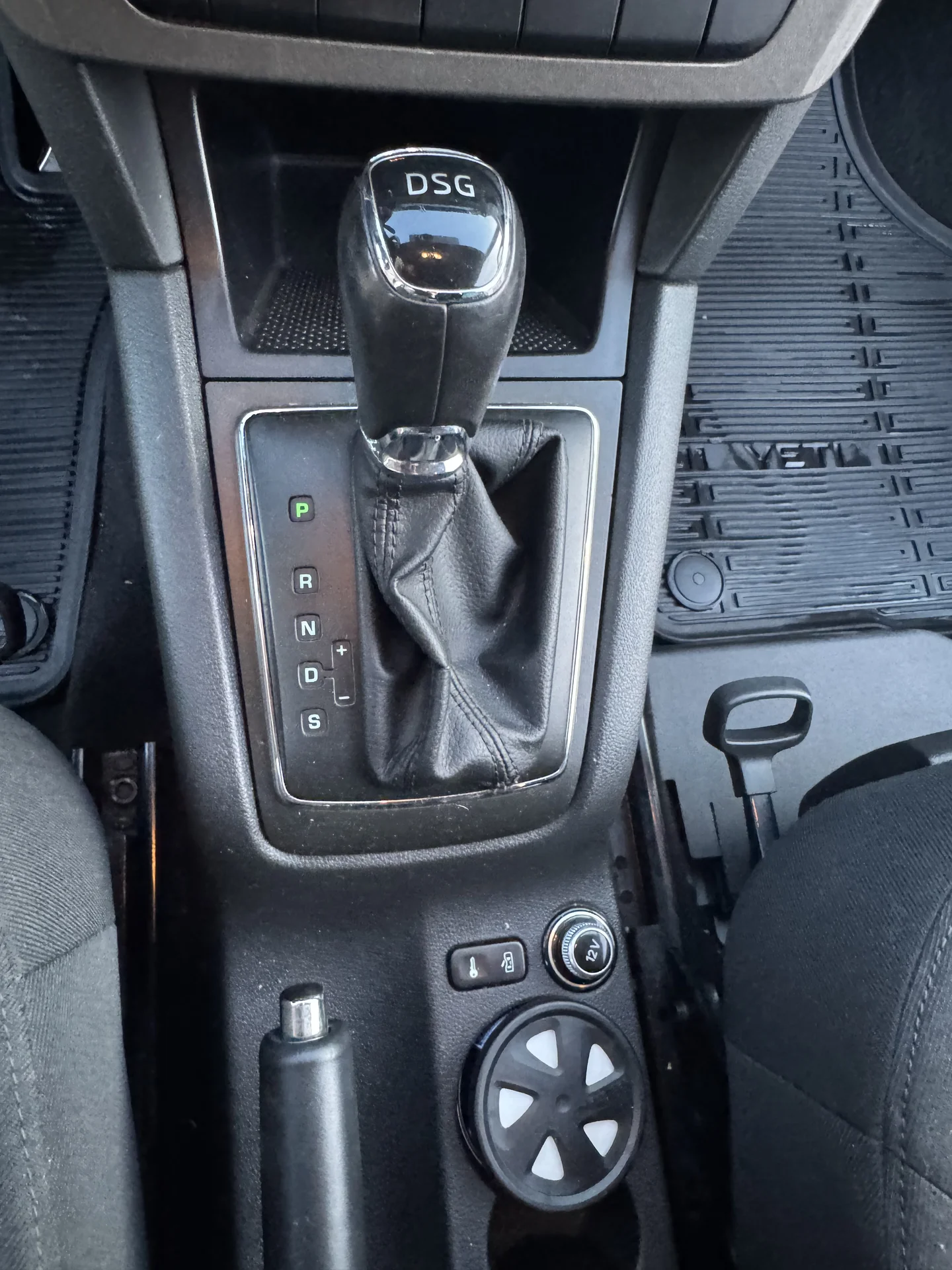SKODA YETI 2014 год - миниатюра 13
