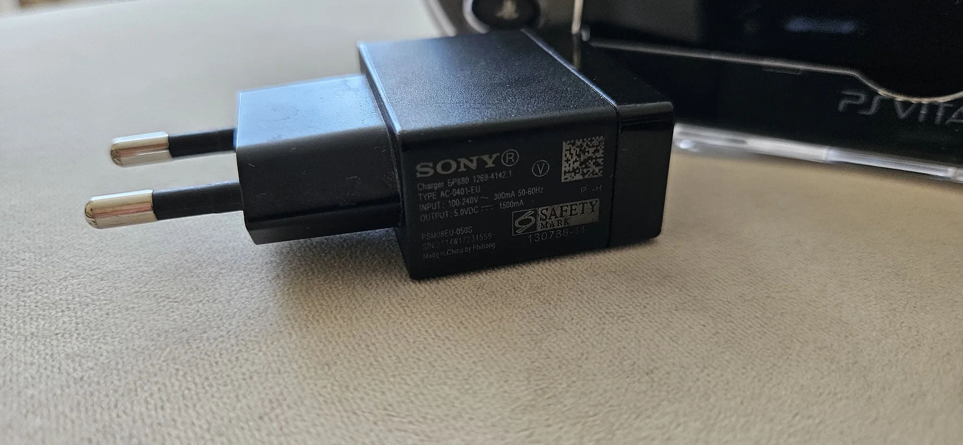 Sony playstation vita (Fat) (прошитая) - миниатюра 2