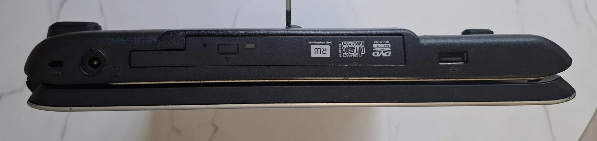 Ноутбук Toshiba - миниатюра 6
