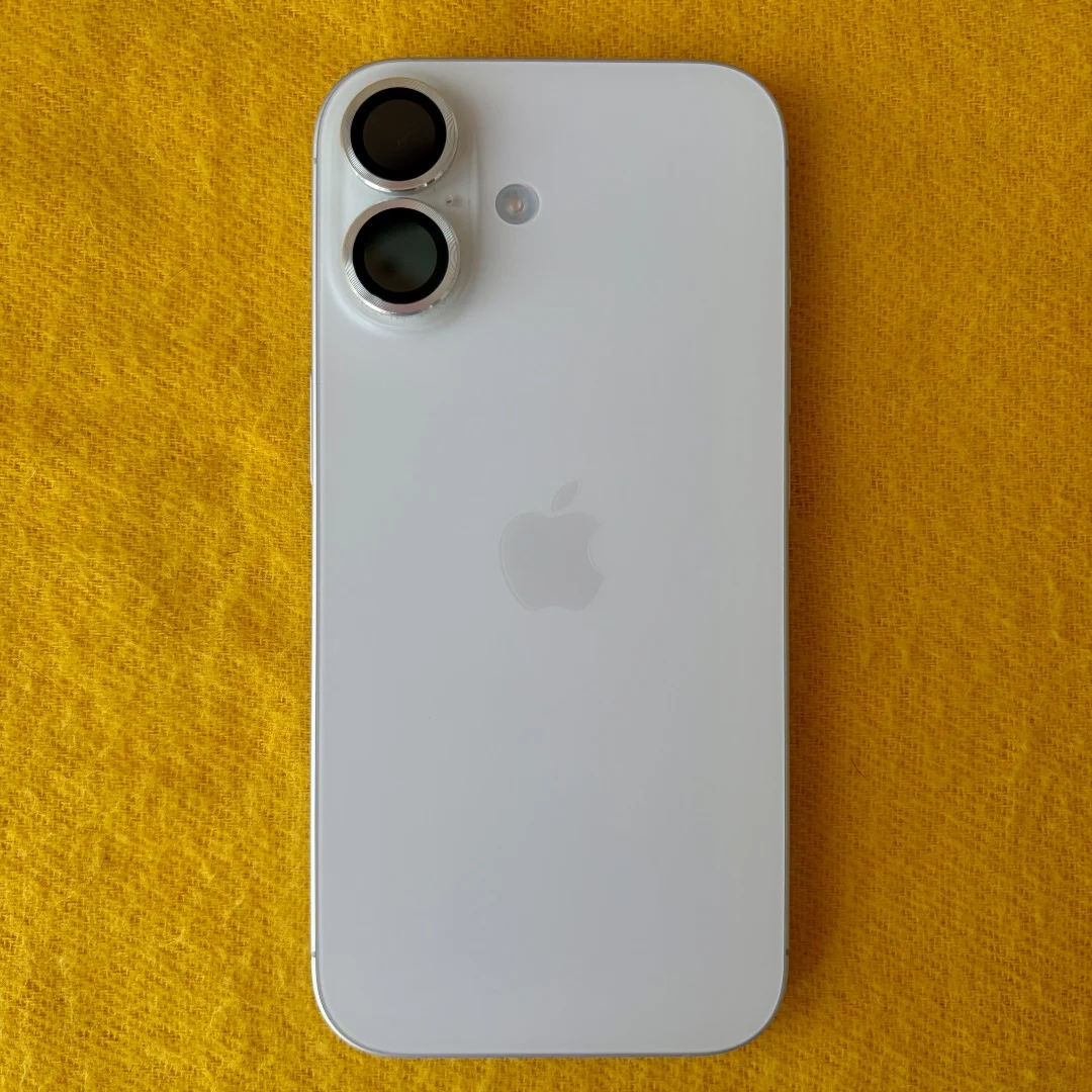 белый iphone 17 256gb 2esim - миниатюра 5