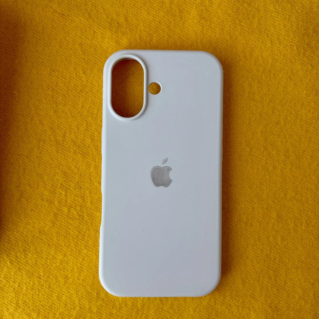 белый iphone 17 256gb 2esim - миниатюра 9