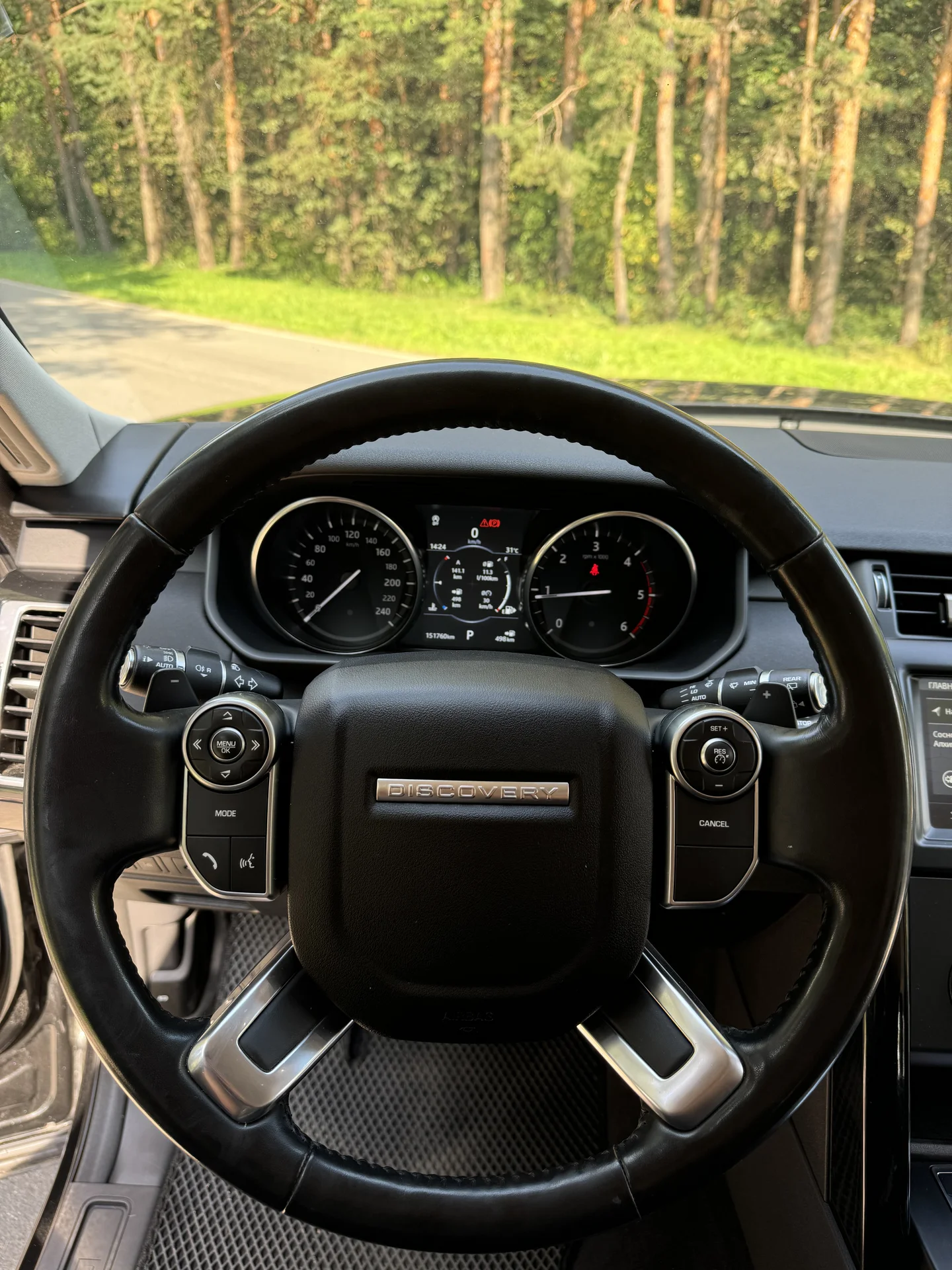 Land Rover 2018г дизель 2.0 (180 л.с. автомат, - миниатюра 9