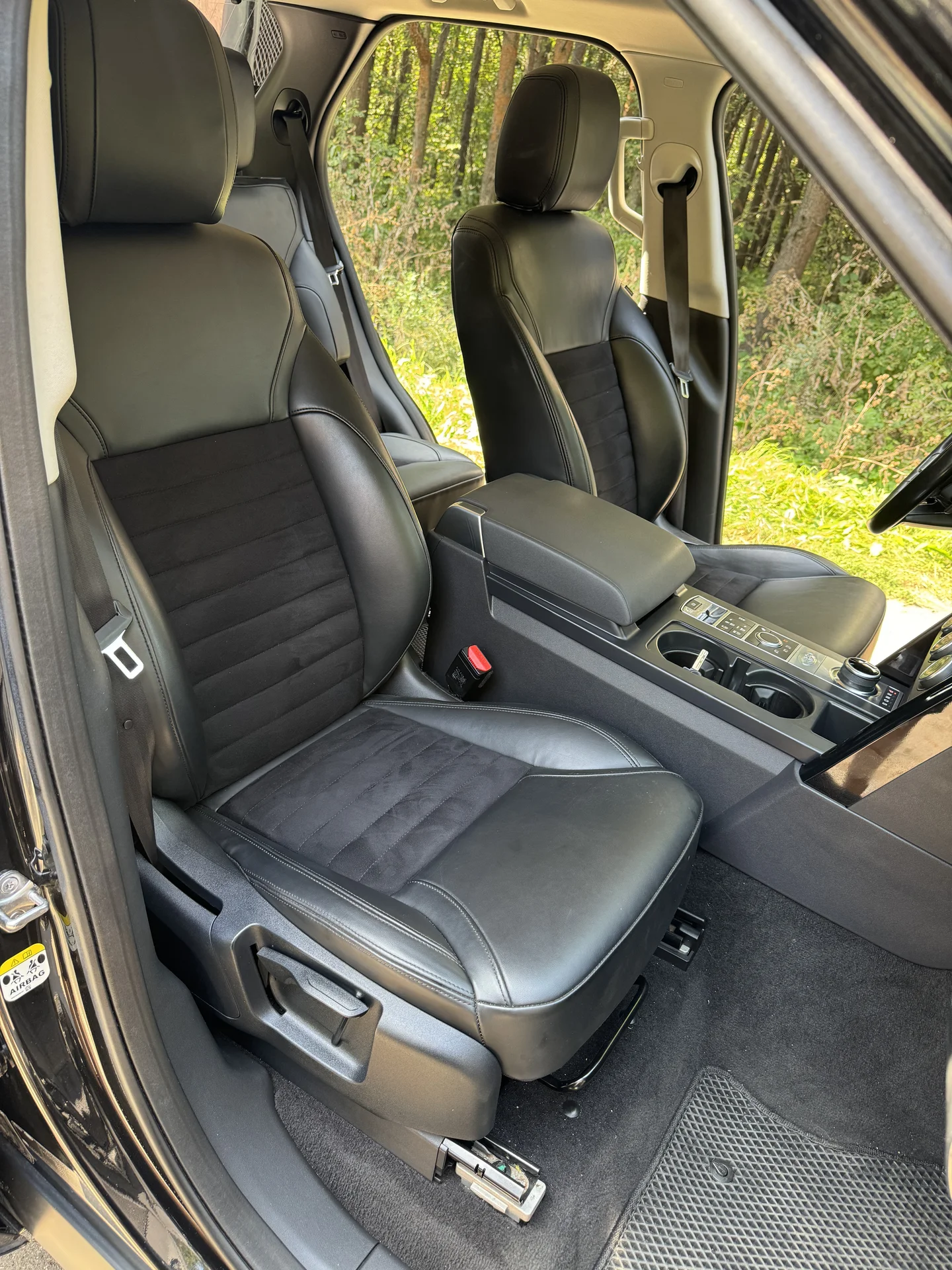 Land Rover 2018г дизель 2.0 (180 л.с. автомат, - миниатюра 15