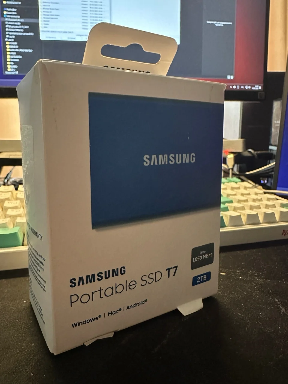 Samsung portable ssd t7 2tb - изображение 1