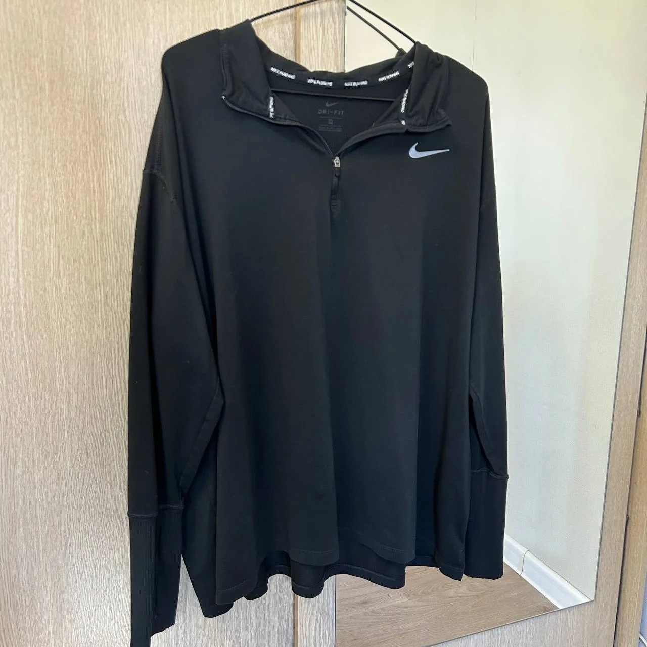 Спортивный лонгслив Nike Running Dri-FIT, L - миниатюра 8