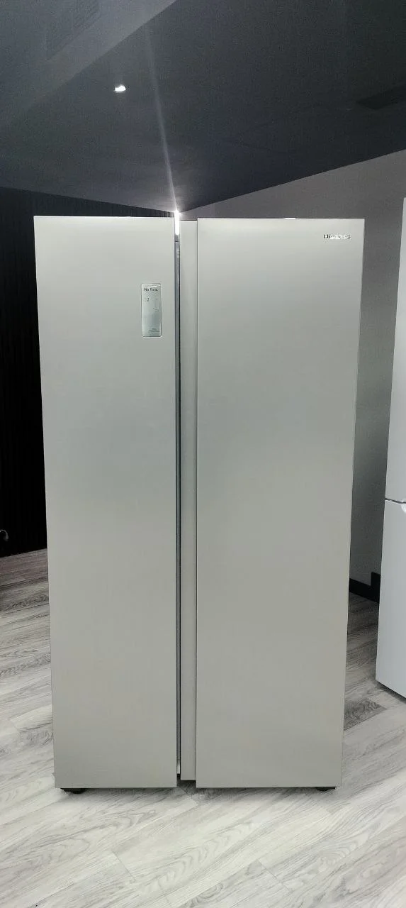 Холодильник SBS Hisense 711 - миниатюра 2