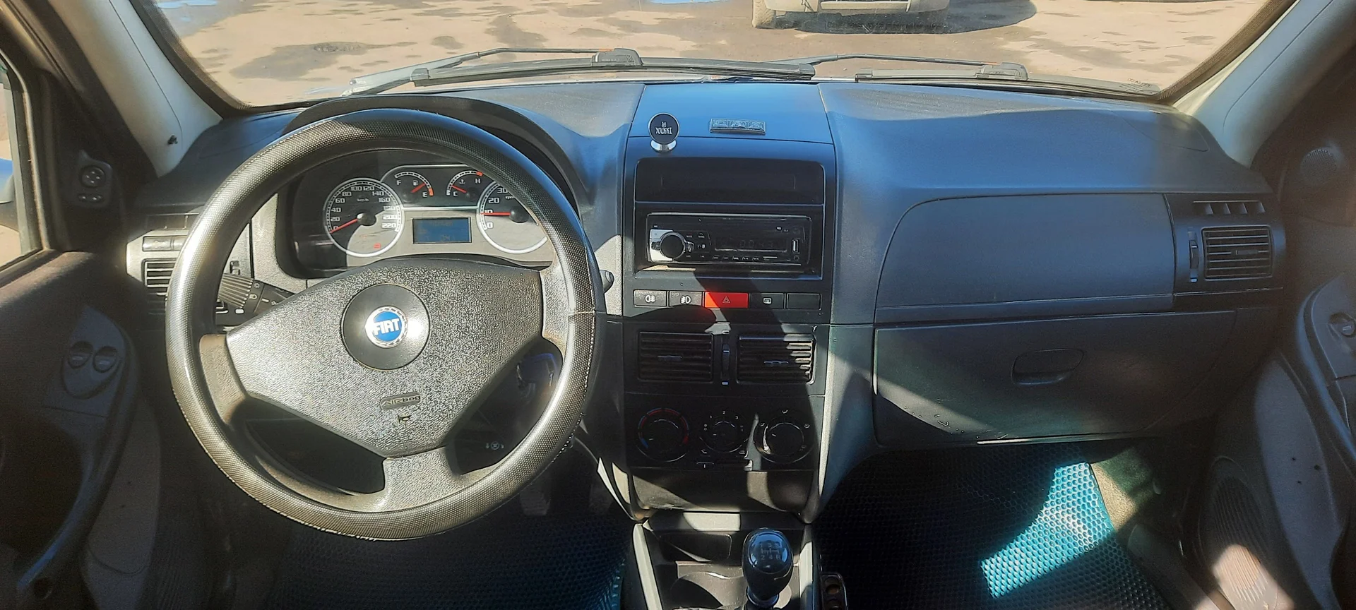 Fiat Albea - изображение 1