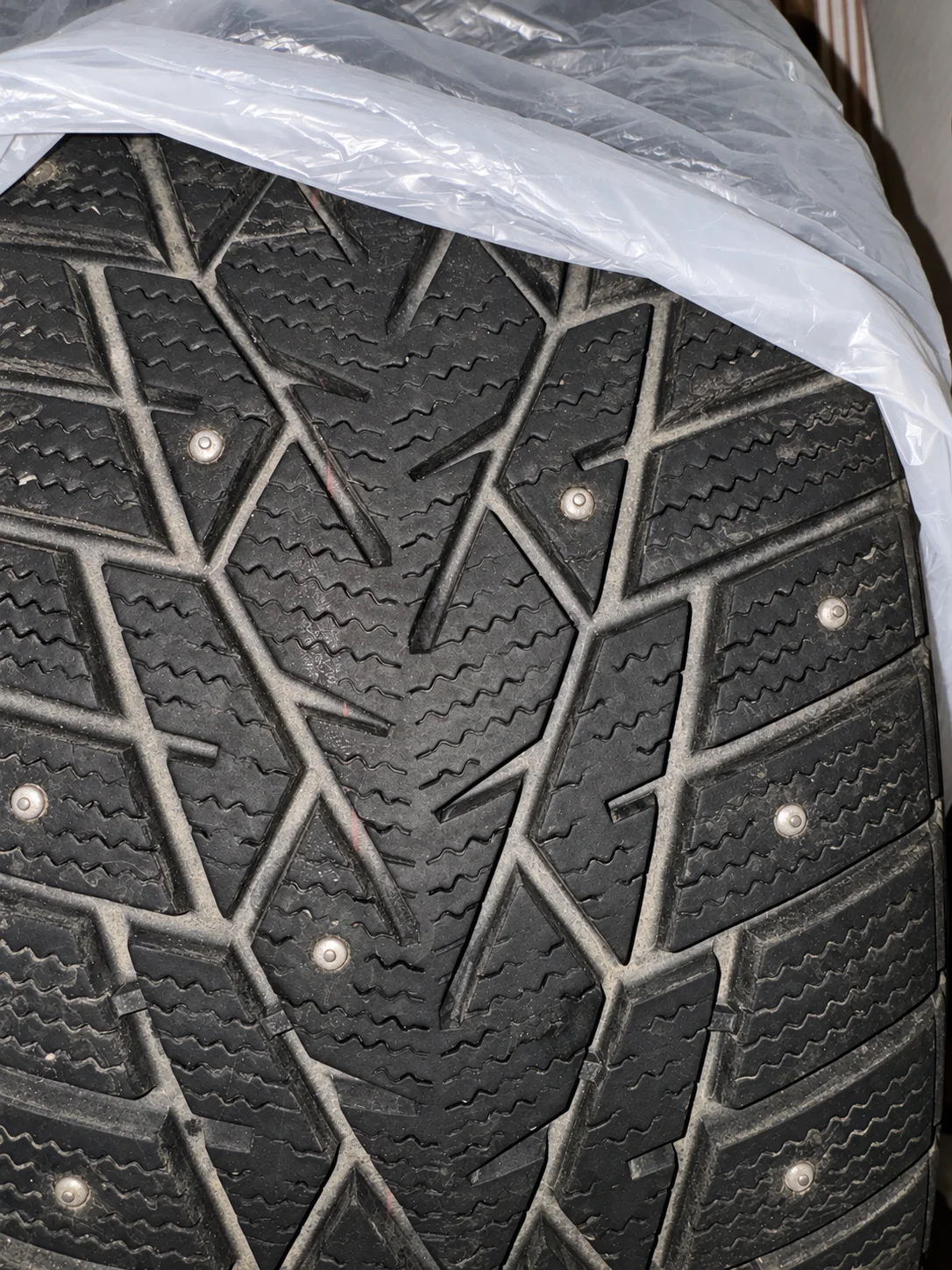 Шины зимние DoubleStar DW01 235/55 R18 100T - миниатюра 3