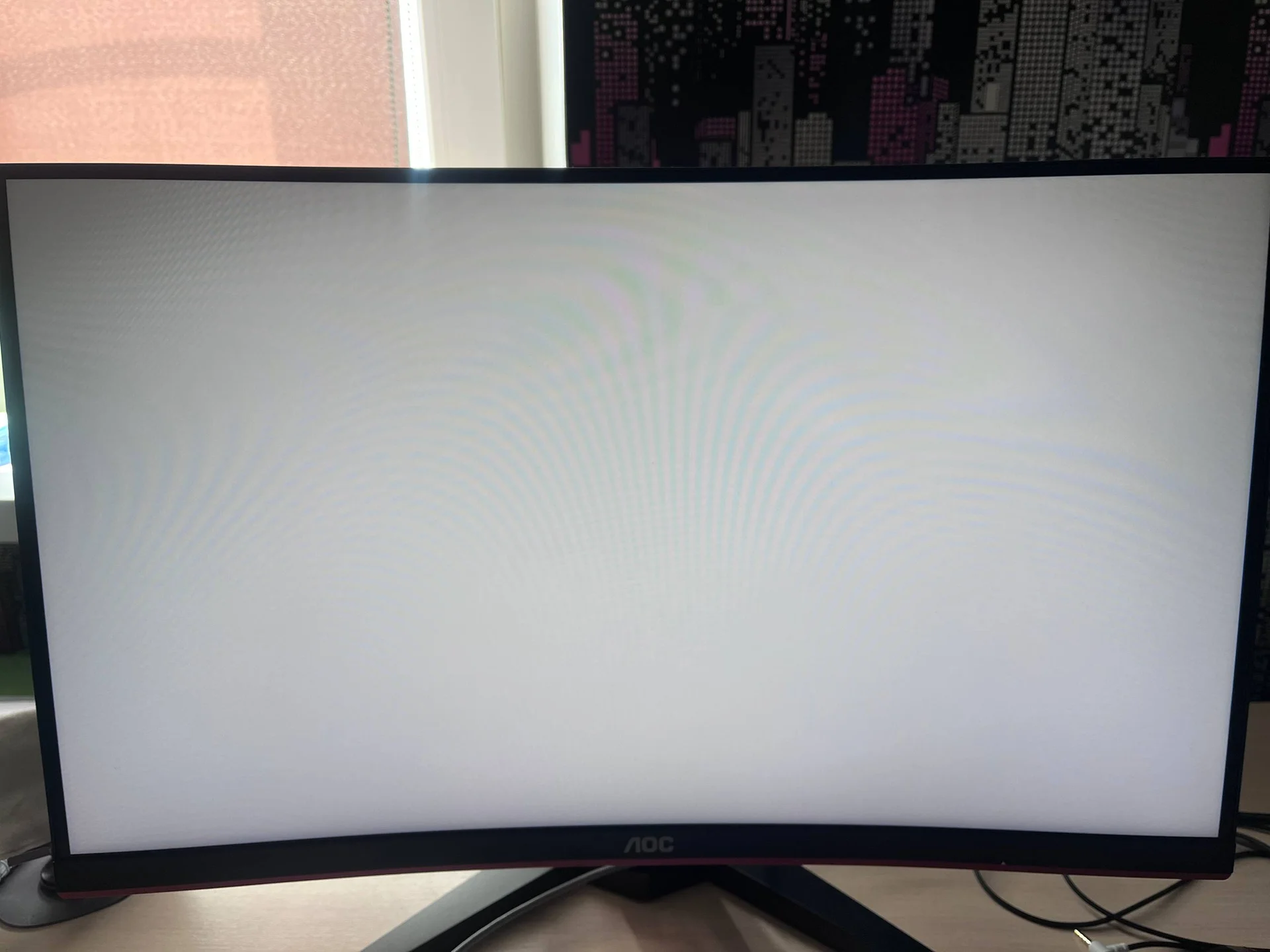 Игровой изогнутый монитор AOC C24G1 (144 Гц, 24") - миниатюра 3