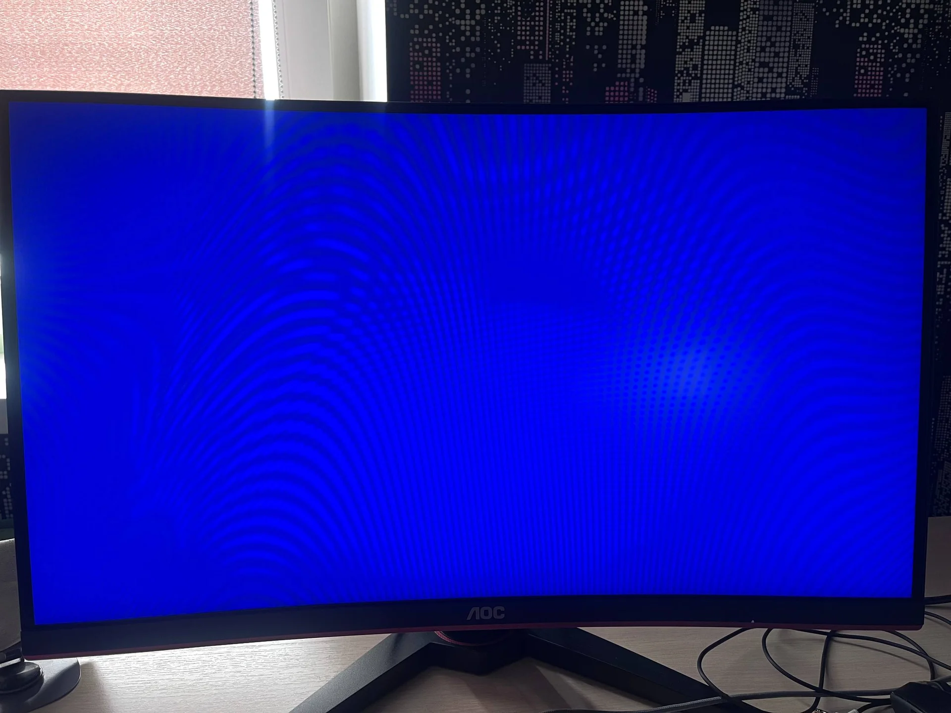 Игровой изогнутый монитор AOC C24G1 (144 Гц, 24") - миниатюра 6