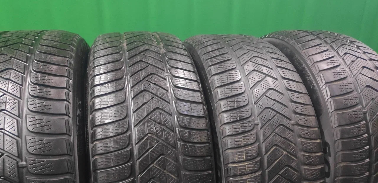 Pirelli Winter Sottozero 3 255/45 R19 104V - миниатюра 3