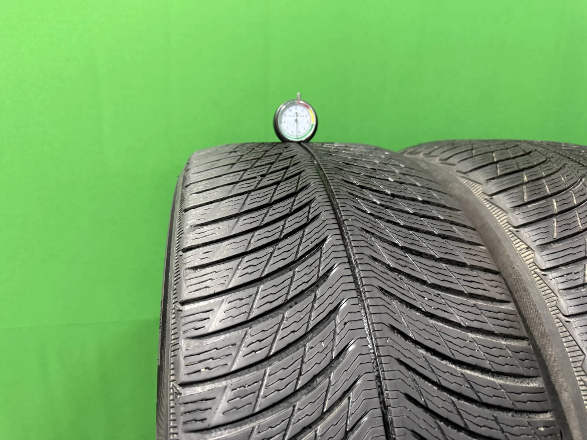 275/45 R20 дюймов Michelin Pilot Alpin 5 зимние нешипованные - миниатюра 6