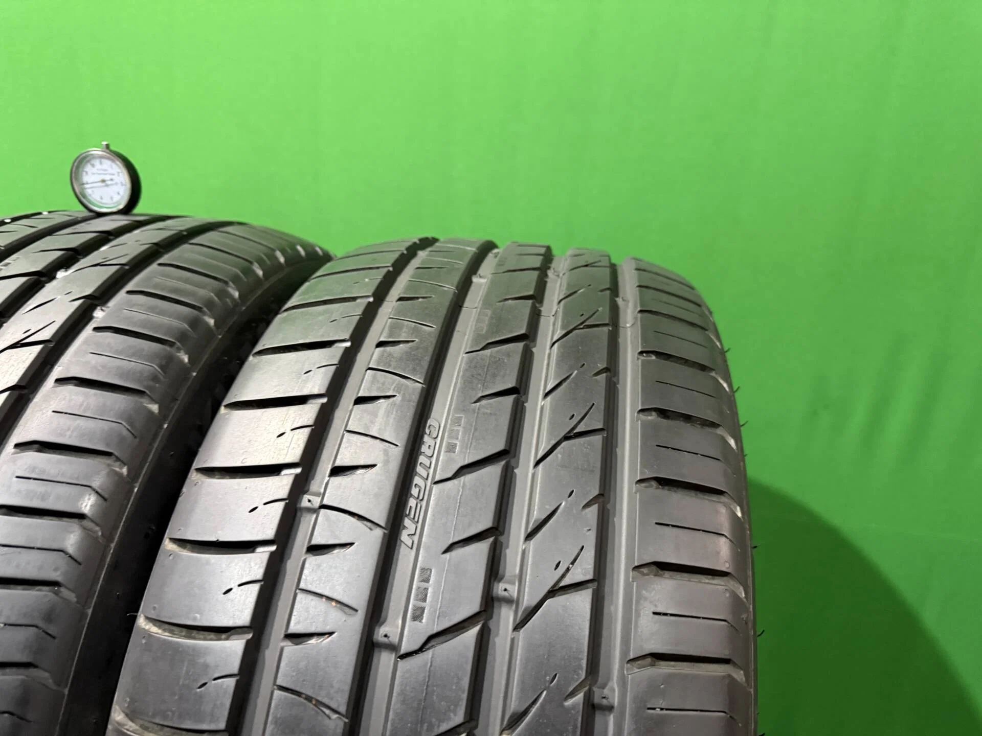 285/45 R19 дюймов Kumho Crugen HP91 летние - миниатюра 7