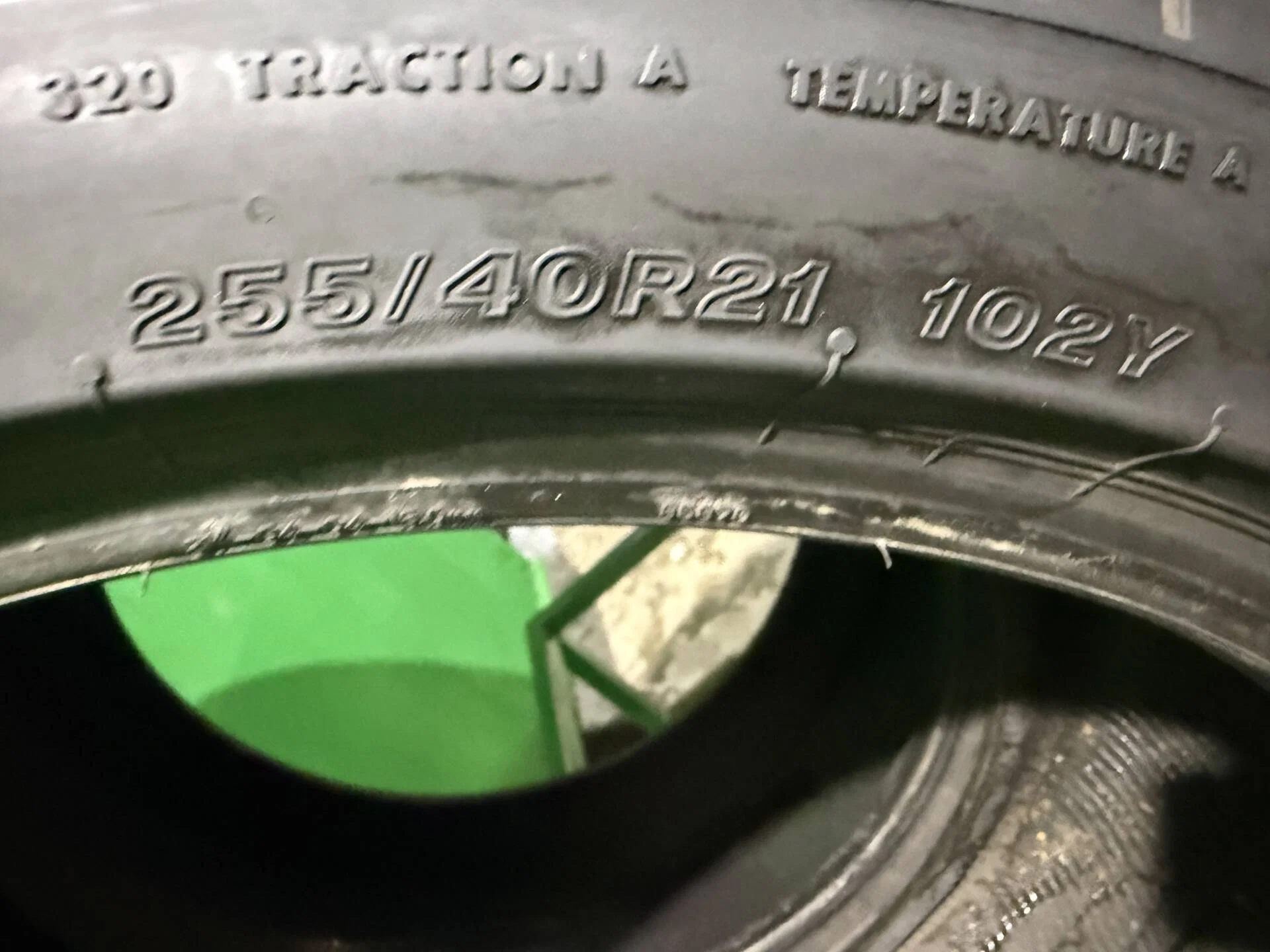 255/40 R21 дюймов Bridgestone Turanza 6 летние - миниатюра 2